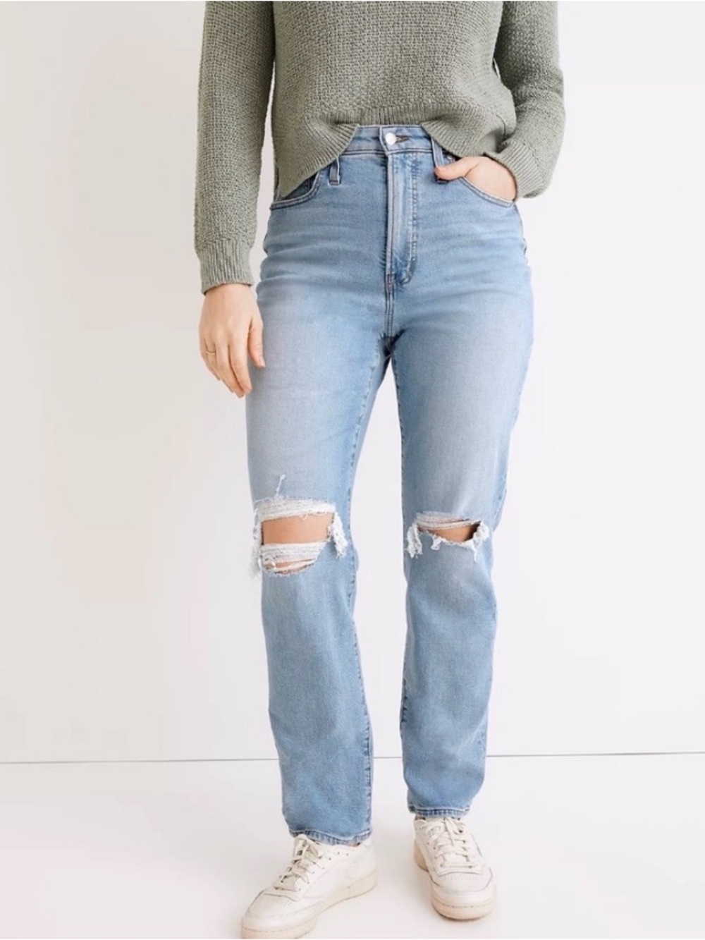 Madewell The Perfect Vintage Straight Jean: Knee-Rip Edition